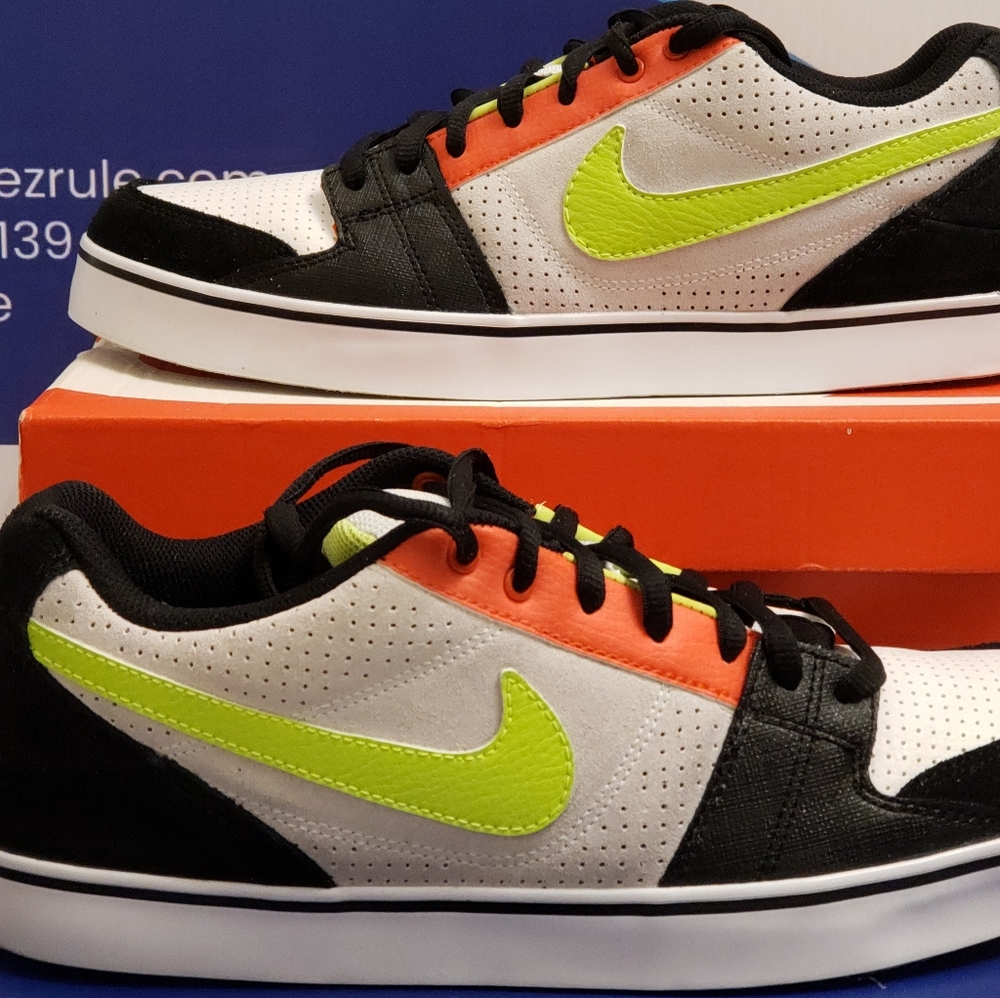 Nike Ruckus Low Men's Size 11